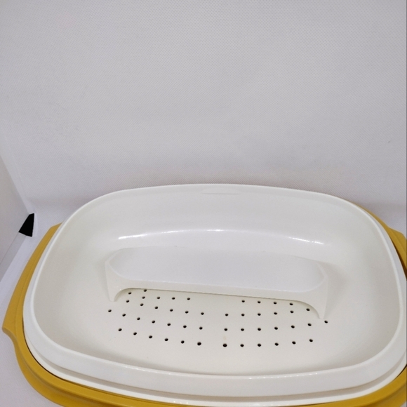 Vintage Tupperware Harvest‎ Gold Microwave Vegetable Steamer - Picture 12 of 13